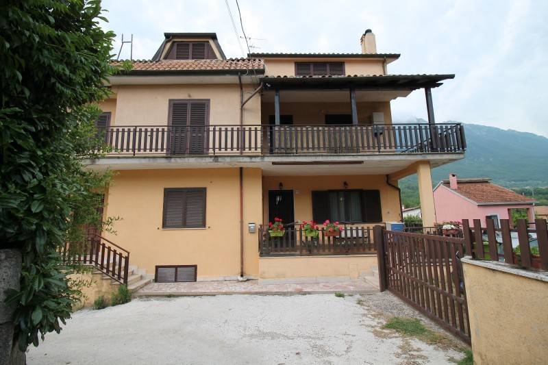 appartamento in vendita a Balsorano