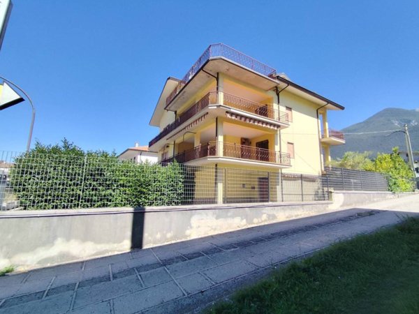 appartamento in vendita a Balsorano in zona Balsorano Vecchio