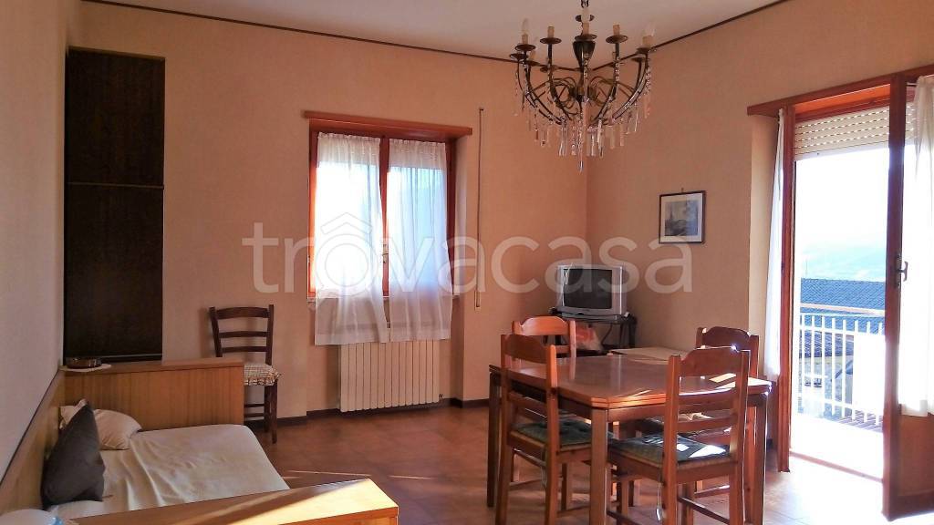 appartamento in vendita a Barete