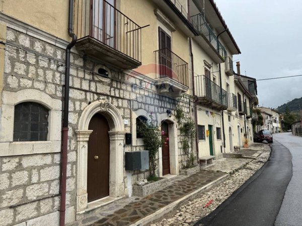 appartamento in vendita a Barrea