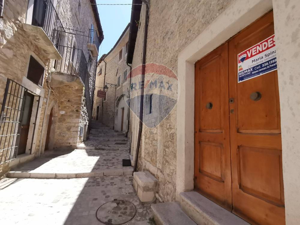 appartamento in vendita a Barrea