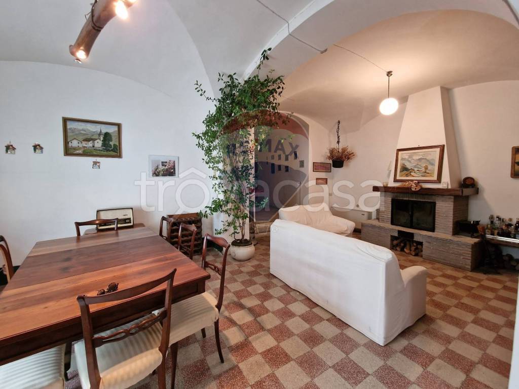 appartamento in vendita a Barrea