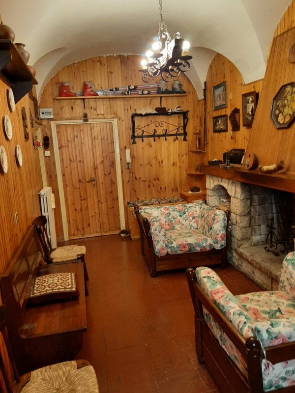 appartamento in vendita a Barrea