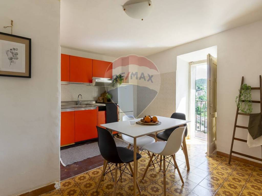 casa indipendente in vendita a Barrea