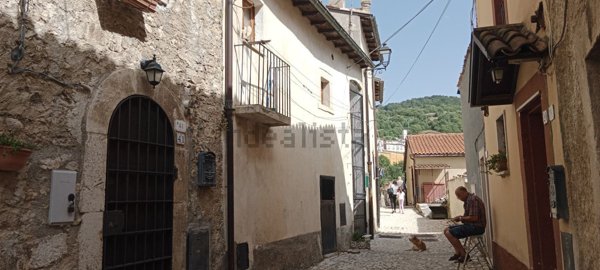 appartamento in vendita a Barrea