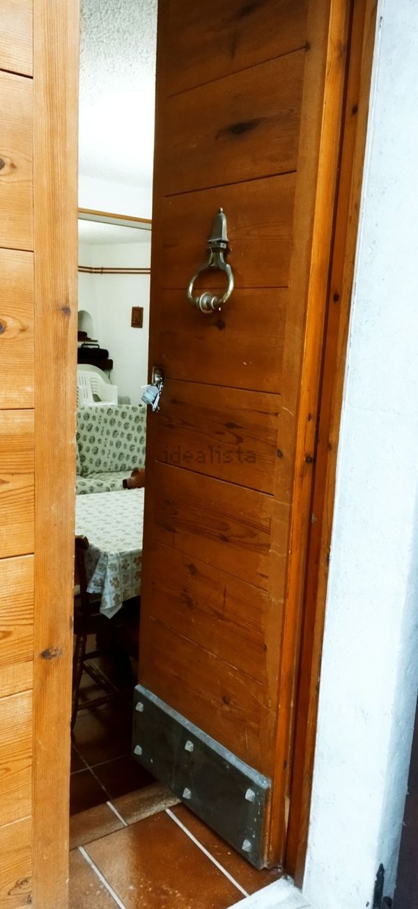 casa indipendente in vendita a Bisegna in zona San Sebastiano dei Marsi