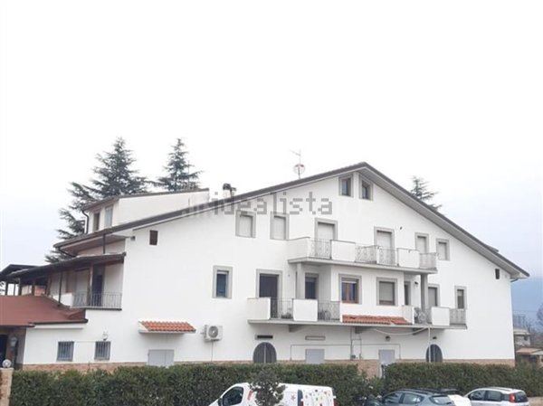 casa indipendente in vendita a Bugnara in zona Faiella