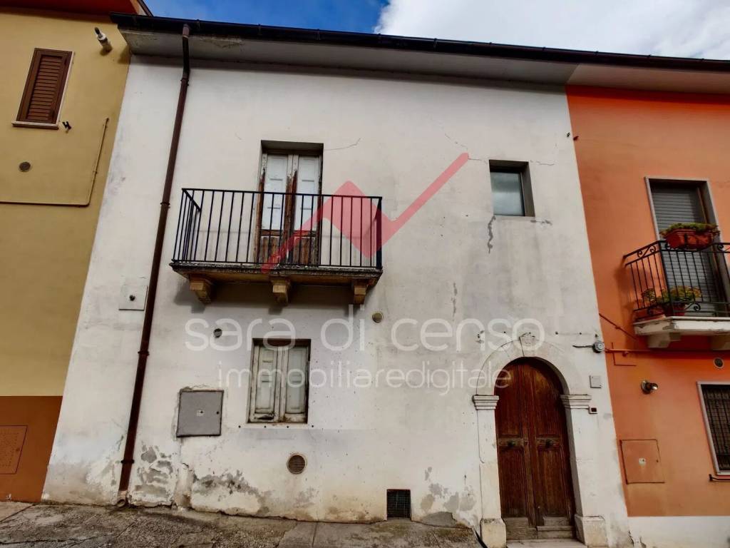 casa indipendente in vendita a Bugnara in zona Faiella
