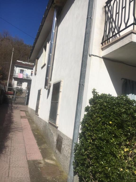 appartamento in vendita a Cagnano Amiterno in zona San Giovanni