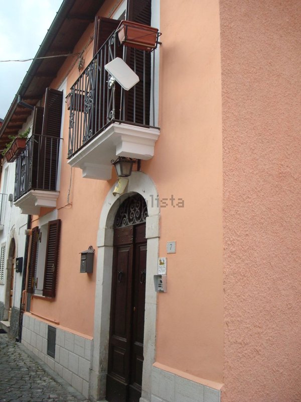 appartamento in vendita a Cagnano Amiterno in zona San Giovanni