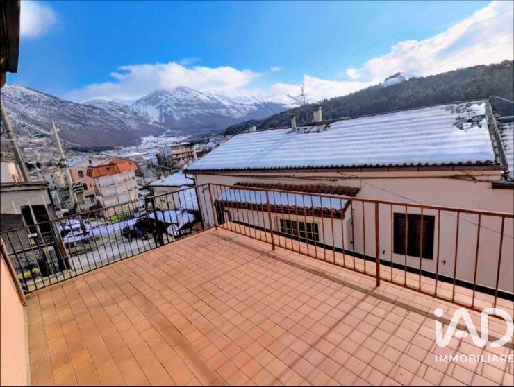 casa indipendente in vendita a Campo di Giove
