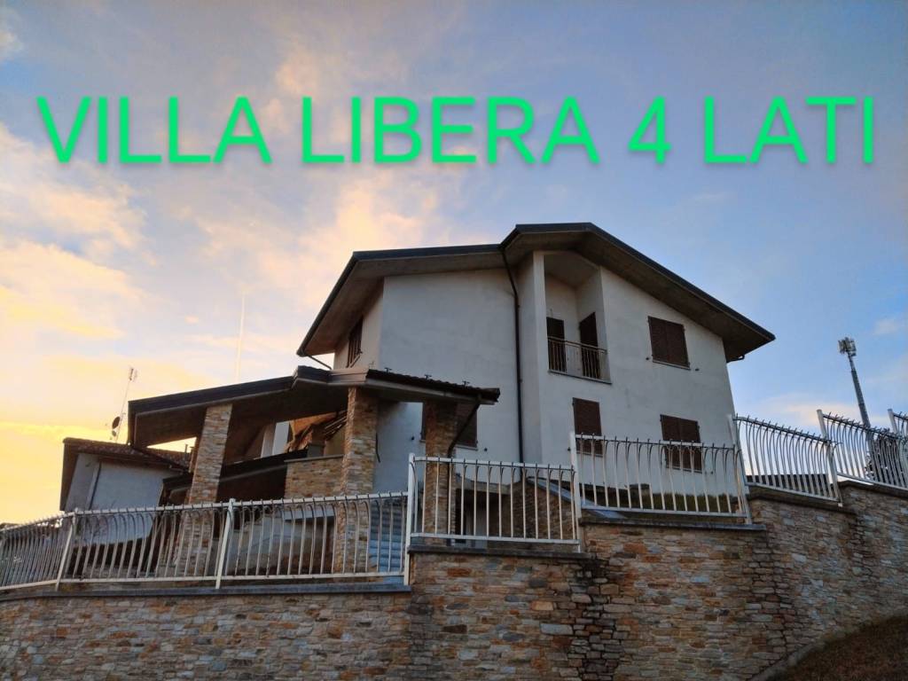 casa indipendente in vendita a Monastero di Vasco