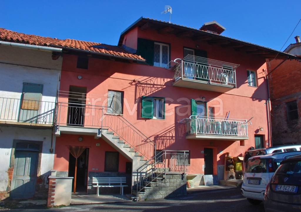 casa indipendente in vendita a Monastero di Vasco in zona Vasco