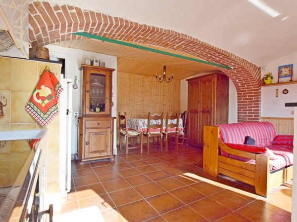 appartamento in vendita a Monastero di Vasco in zona Malborgo