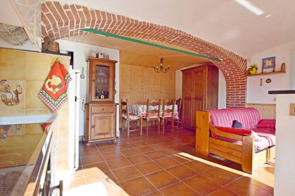 appartamento in vendita a Monastero di Vasco in zona Malborgo