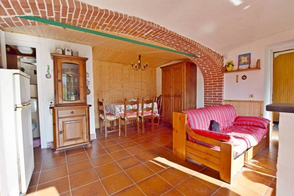 appartamento in vendita a Monastero di Vasco in zona Malborgo