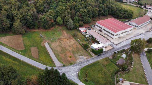 terreno edificabile in vendita a Monastero di Vasco in zona Roapiana