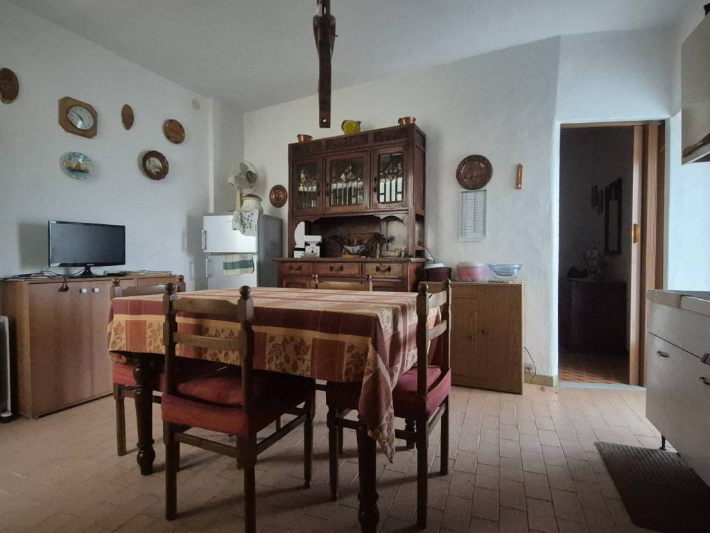 casa indipendente in vendita a Monastero di Vasco in zona Vasco