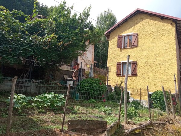 quadrivano in vendita a Monastero di Vasco