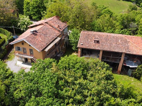 casa indipendente in vendita a Monastero di Vasco in zona Roapiana