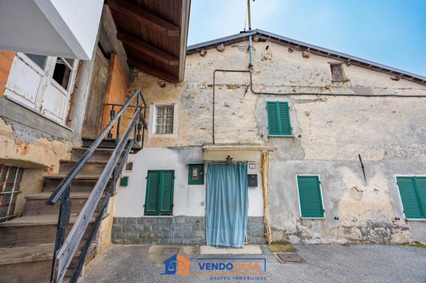 casa indipendente in vendita a Monastero di Vasco in zona Vasco