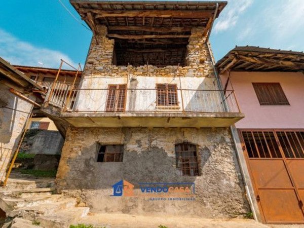 casa indipendente in vendita a Monastero di Vasco in zona Vasco