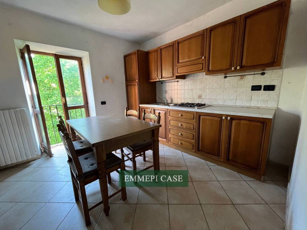 casa indipendente in vendita a Monastero di Vasco in zona Vasco
