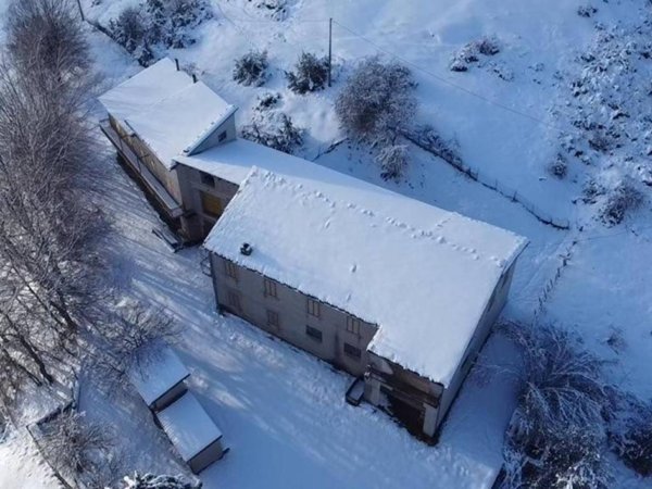 casale in vendita a Campotosto