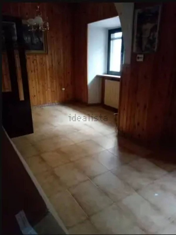 appartamento in vendita a Canistro