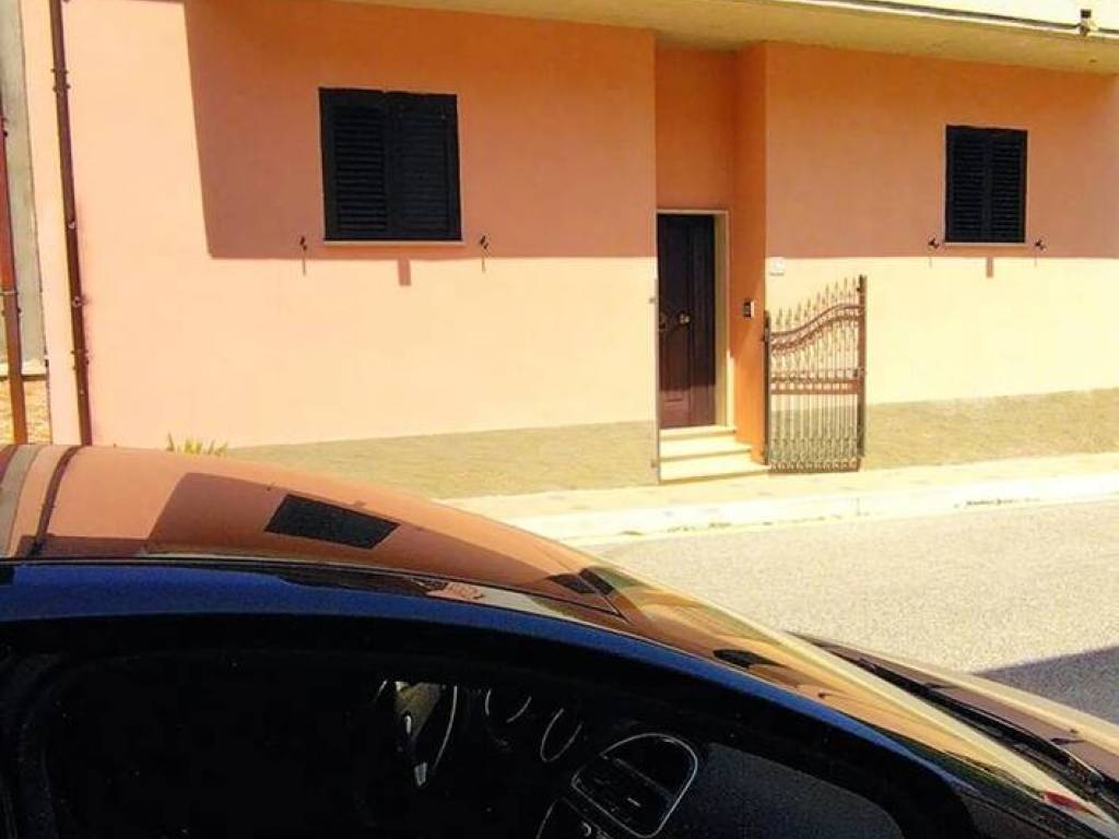 casa indipendente in vendita a Canistro