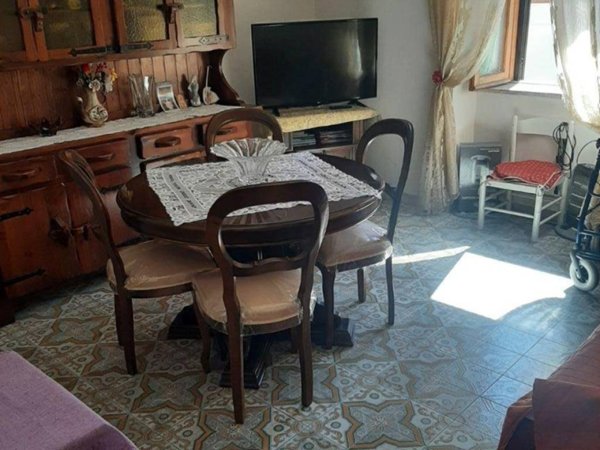 casa indipendente in vendita a Canistro in zona Canistro Superiore