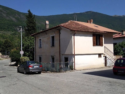 appartamento in vendita a Canistro