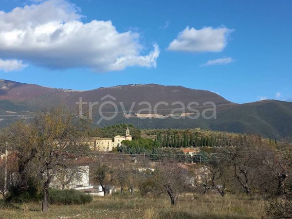 villa in vendita a Capestrano