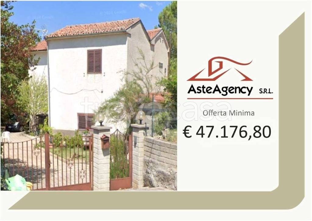 appartamento in vendita a Capestrano in zona Capodacqua