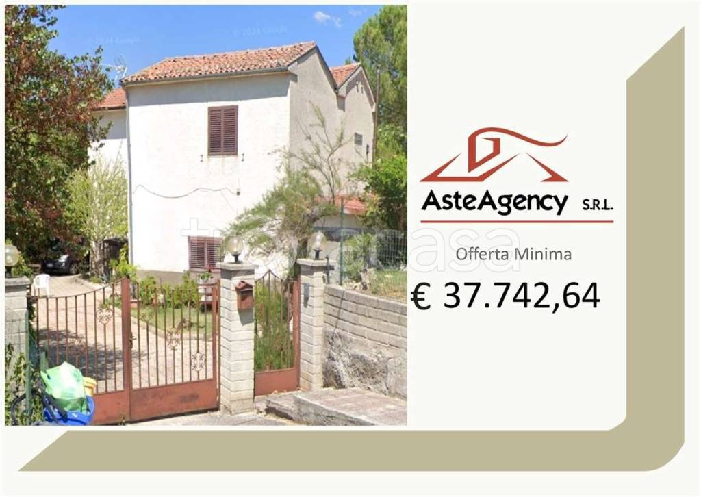 appartamento in vendita a Capestrano in zona Capodacqua