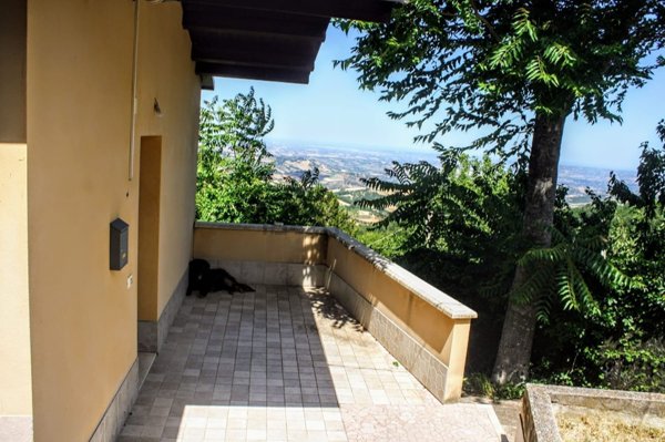 appartamento in vendita a Capestrano