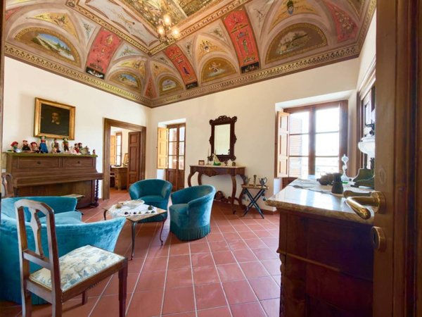 casa indipendente in vendita a Capestrano