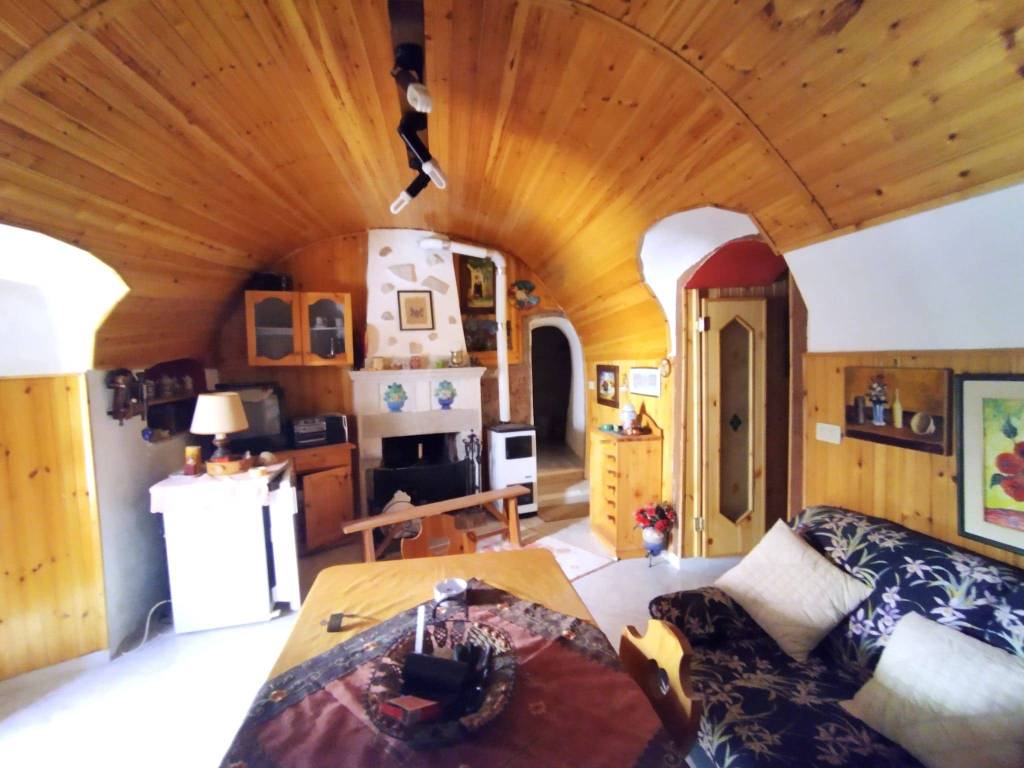 casa indipendente in vendita a Capistrello