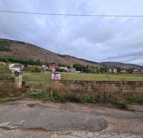 terreno edificabile in vendita a Capistrello