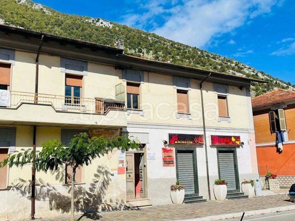 appartamento in vendita a Capistrello