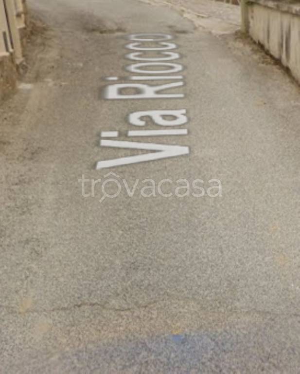 appartamento in vendita a Capitignano