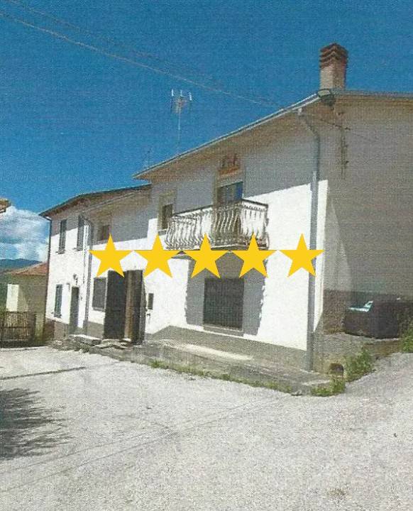 appartamento in vendita a Capitignano
