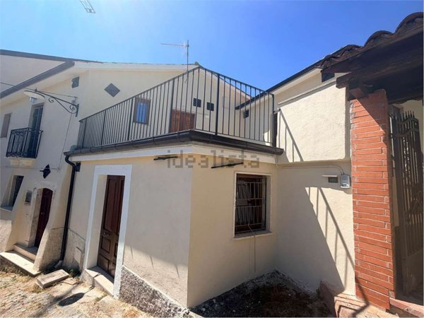 appartamento in vendita a Caporciano