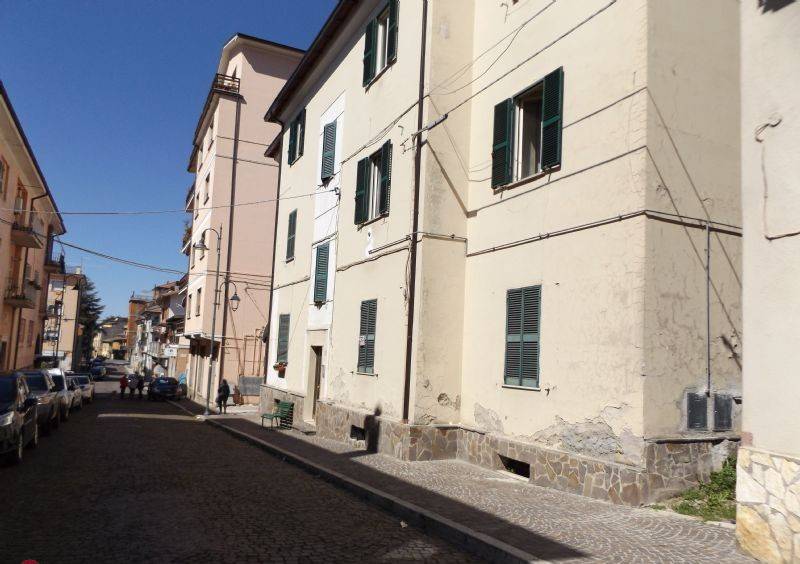 appartamento in vendita a Carsoli