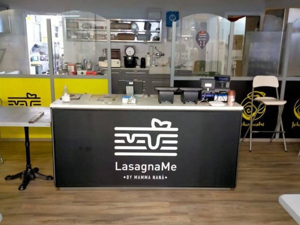 negozio in vendita a Carsoli