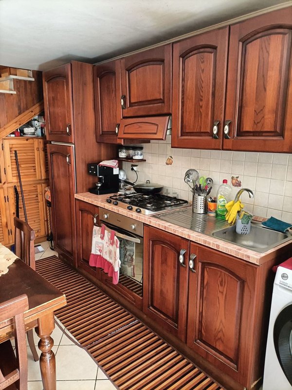 casa indipendente in vendita a Carsoli