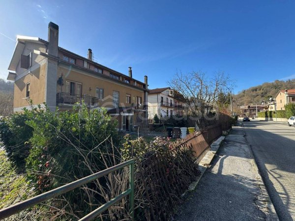 appartamento in vendita a Carsoli