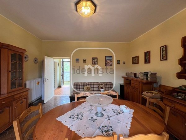 casa indipendente in vendita a Carsoli