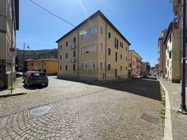 appartamento in vendita a Carsoli