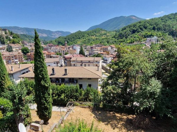 appartamento in vendita a Carsoli